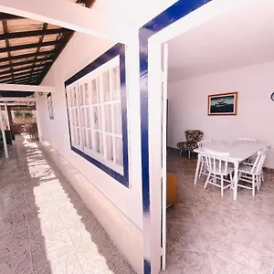 Casa Espaçosa No Centro De - 300m Da Rua Pedras Сasa de vacaciones